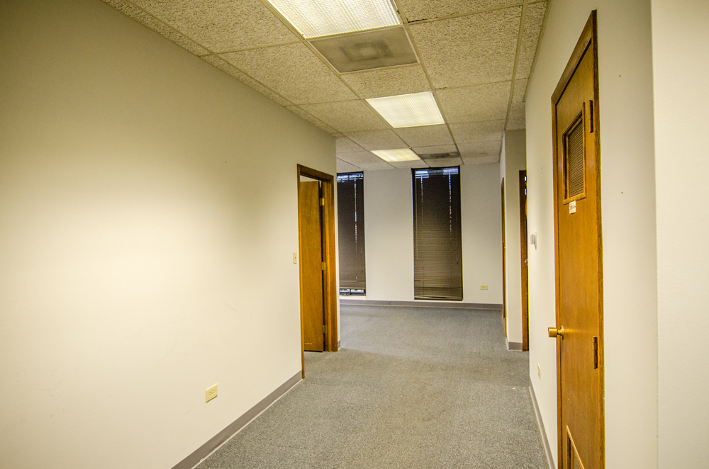 White Pines Office Center